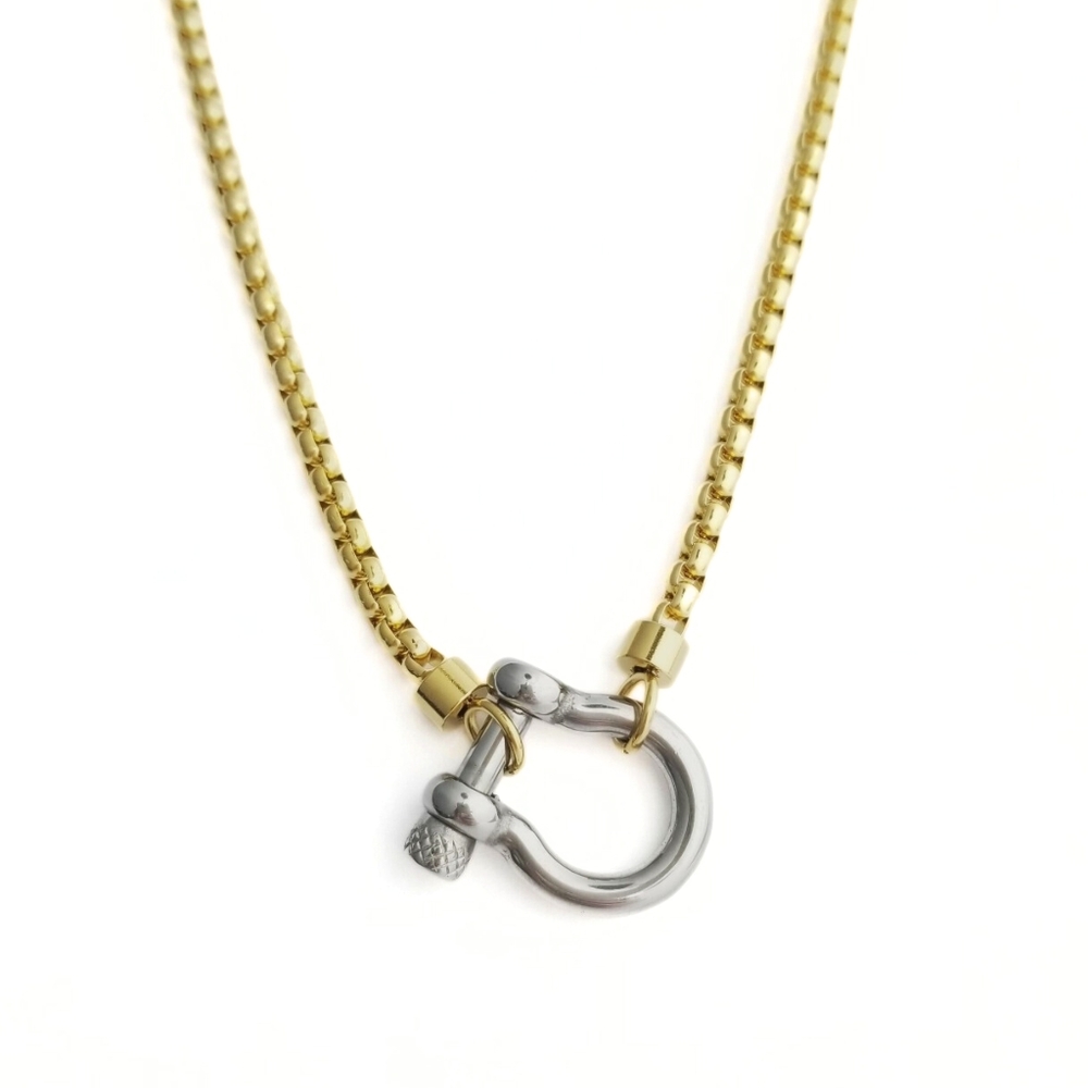 Horseshoe Mixed Metals Necklace - Picture 3 of 3